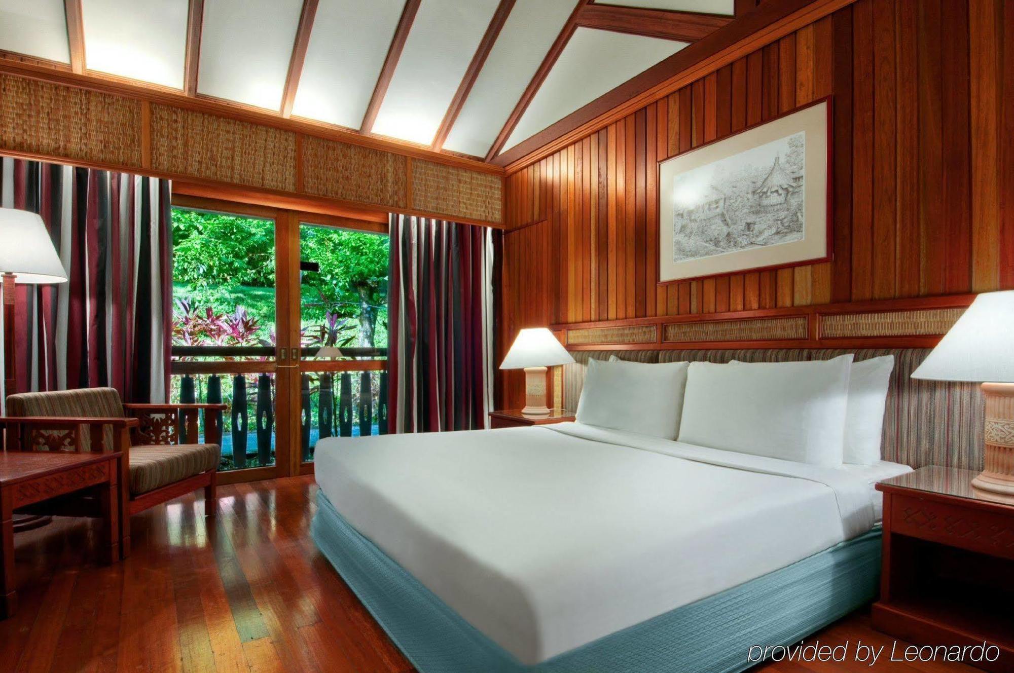 Aiman Batang Ai Resort & Retreat Lubok Antu Habitación foto